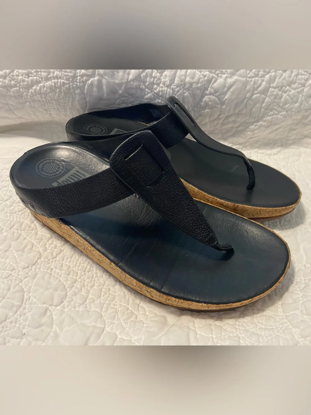 FitFlop ibiza size 8 Black Cork Wedge Thong Sandals - Sleek Leather Straps